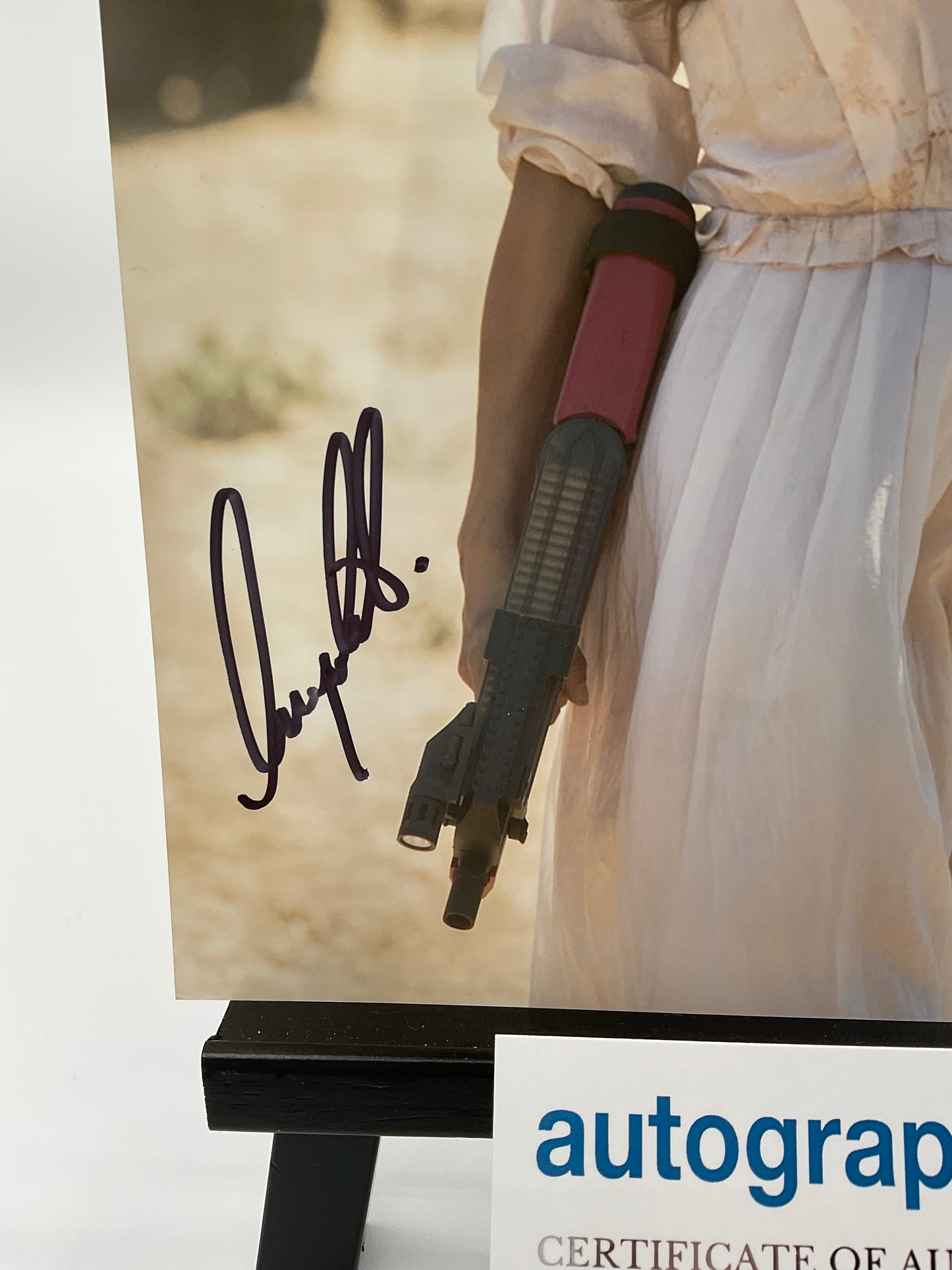 Angela Sarafyan Westworld signed photo 8x10 ACOA