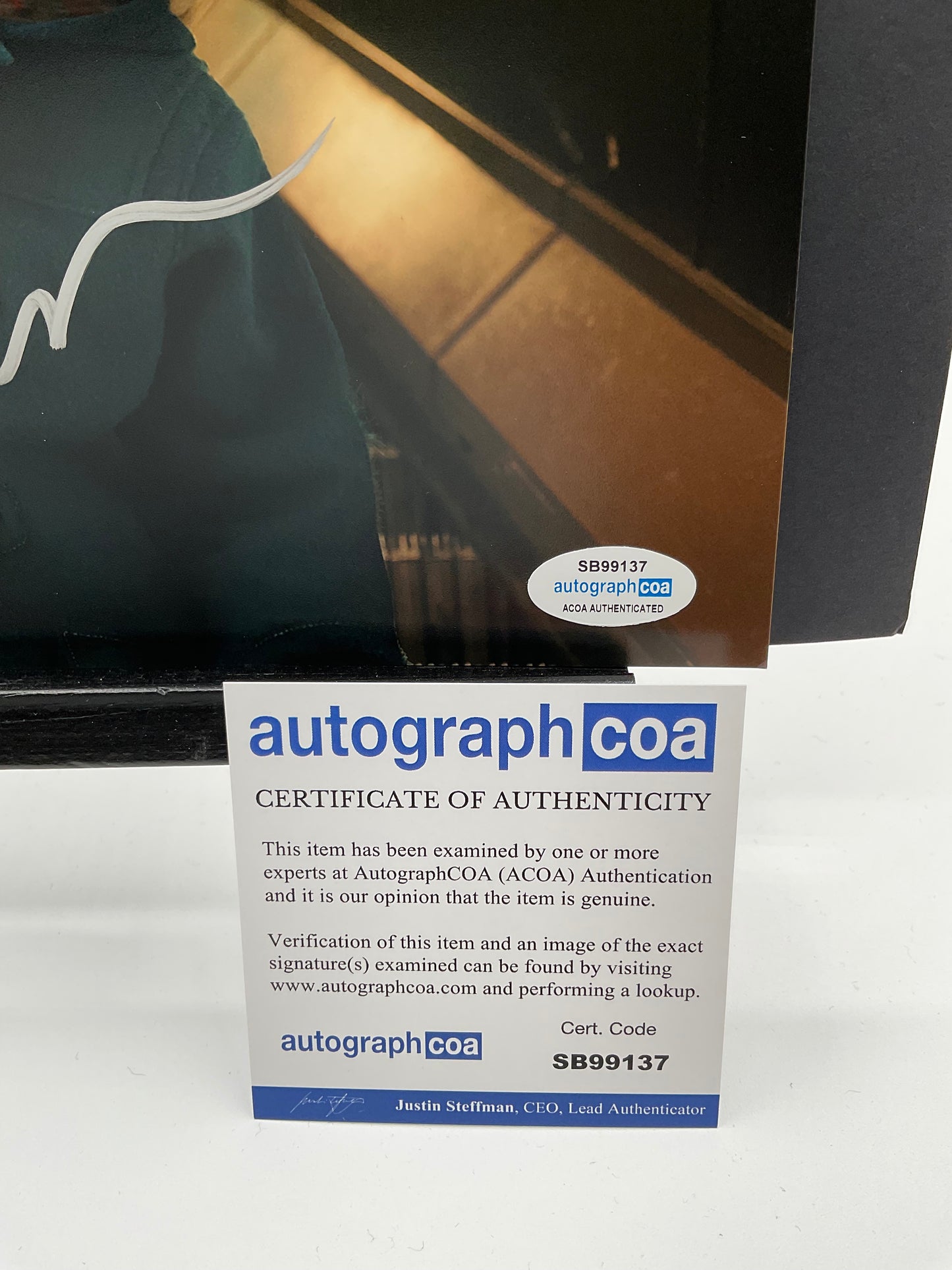 Ben Whishaw Paddington signed 8x10 ACOA