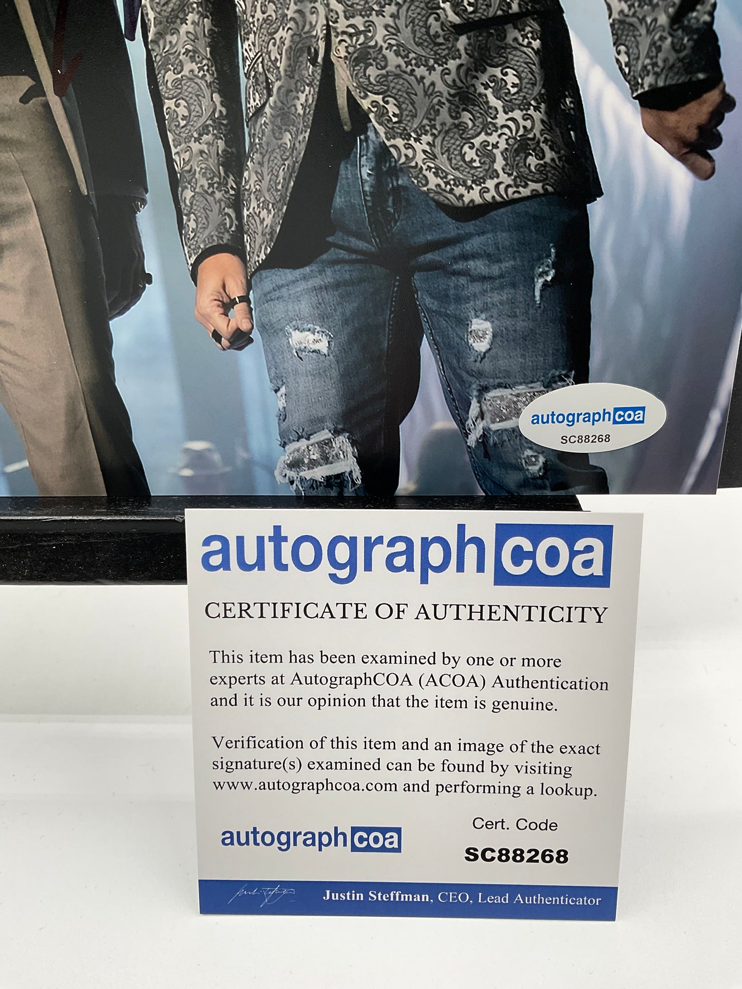 The Righteous Gemstones cast signed photo 8x10 ACOA Edi Patterson Adam Devine