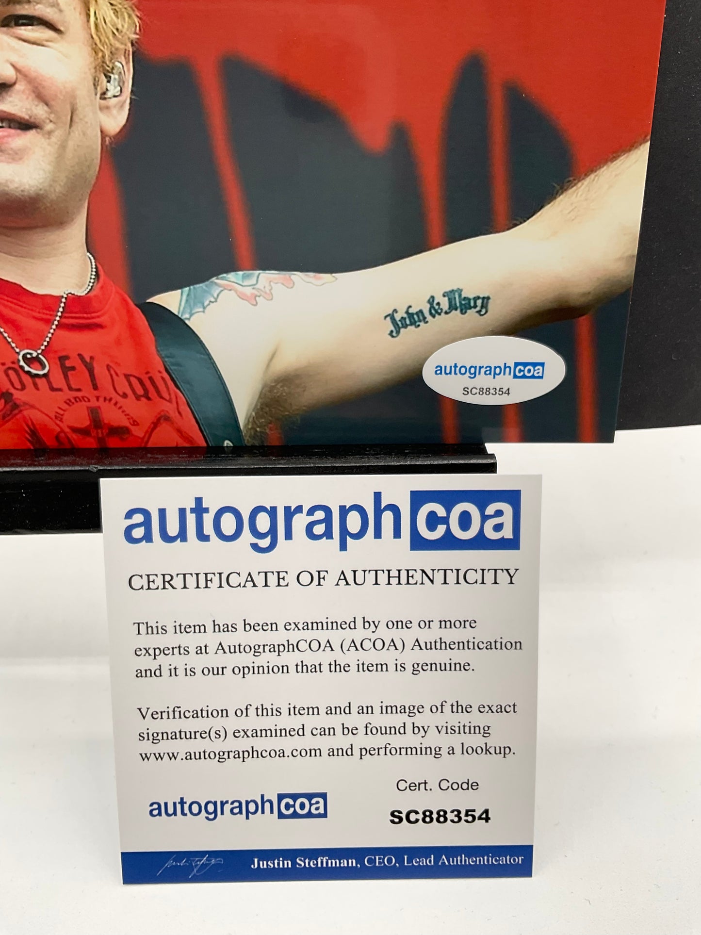 Deryck Whibley Sum 41 signed 8x10 ACOA MUSIC