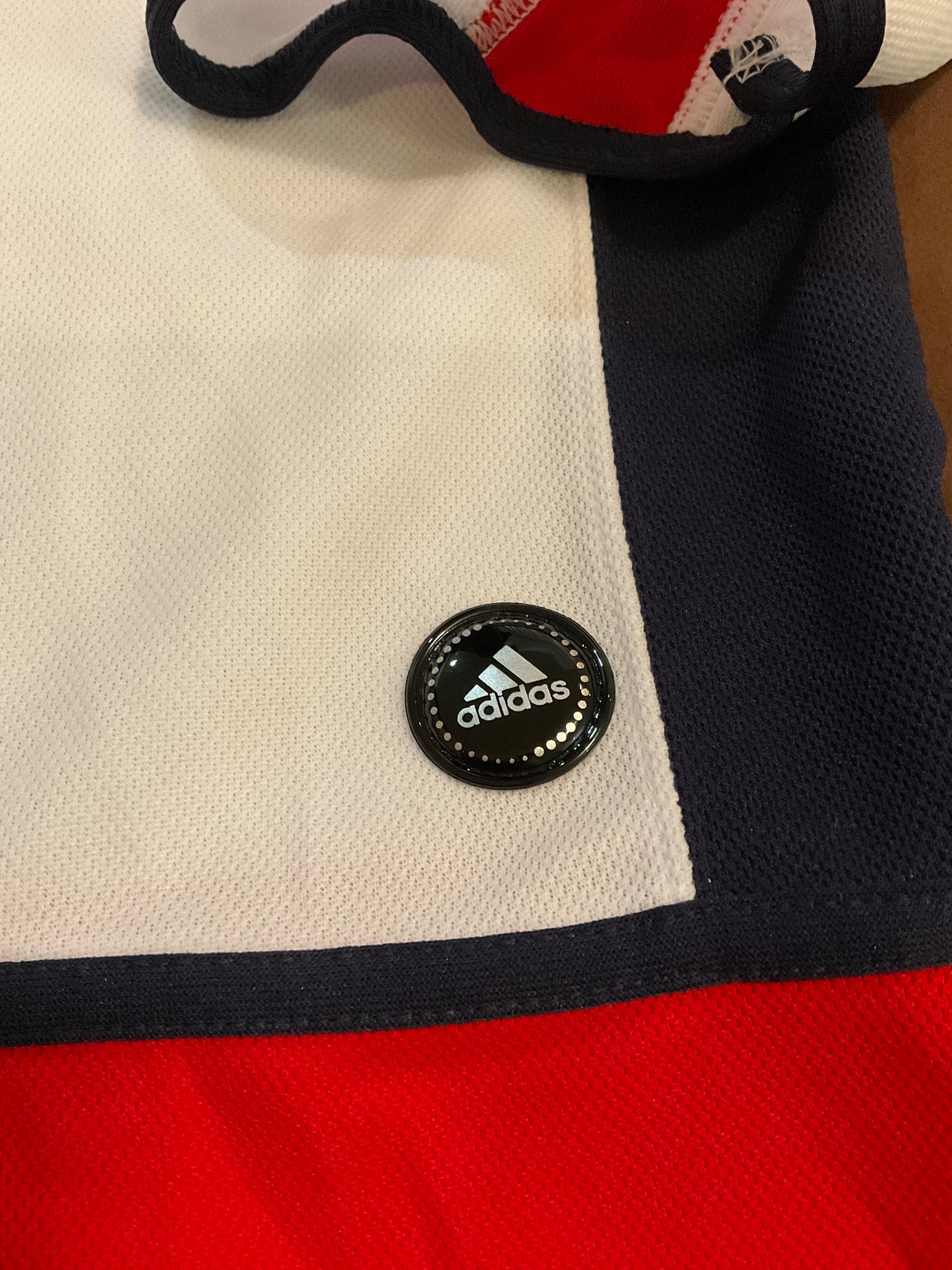 T.J. Oshie Washington Capitals signed jersey Beckett NHL