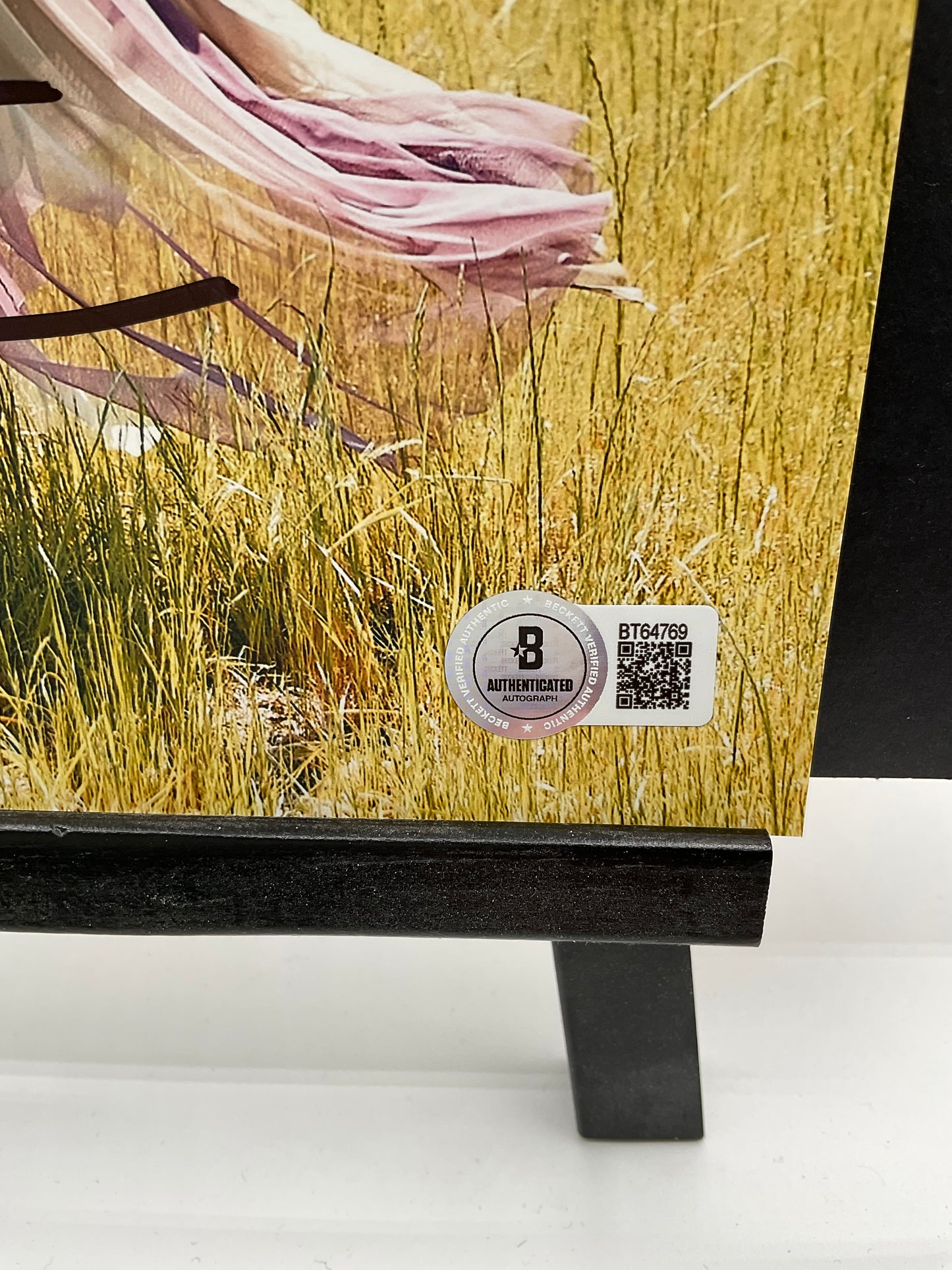 Sydney Thomas signed photo 8x10 Beckett Model Ring Girl