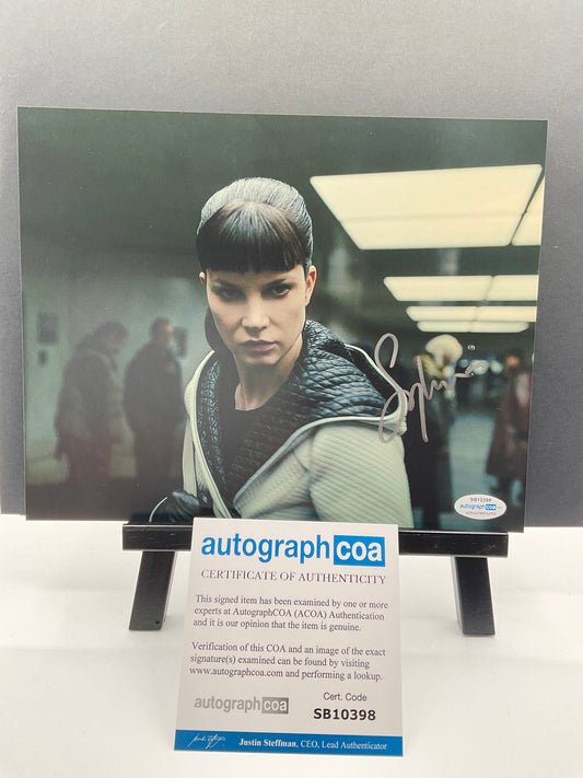 Sylvia Hoeks Blade Runner 2049 signed 8x10 ACOA