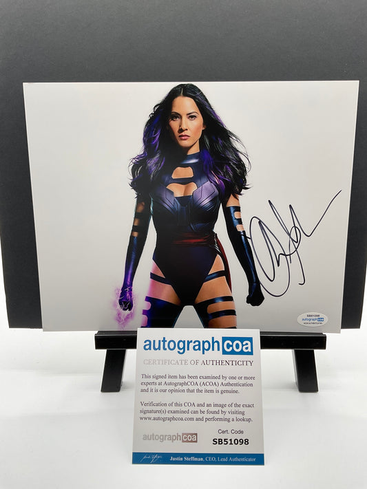 Olivia Munn X-Men Sexy signed 8x10 ACOA