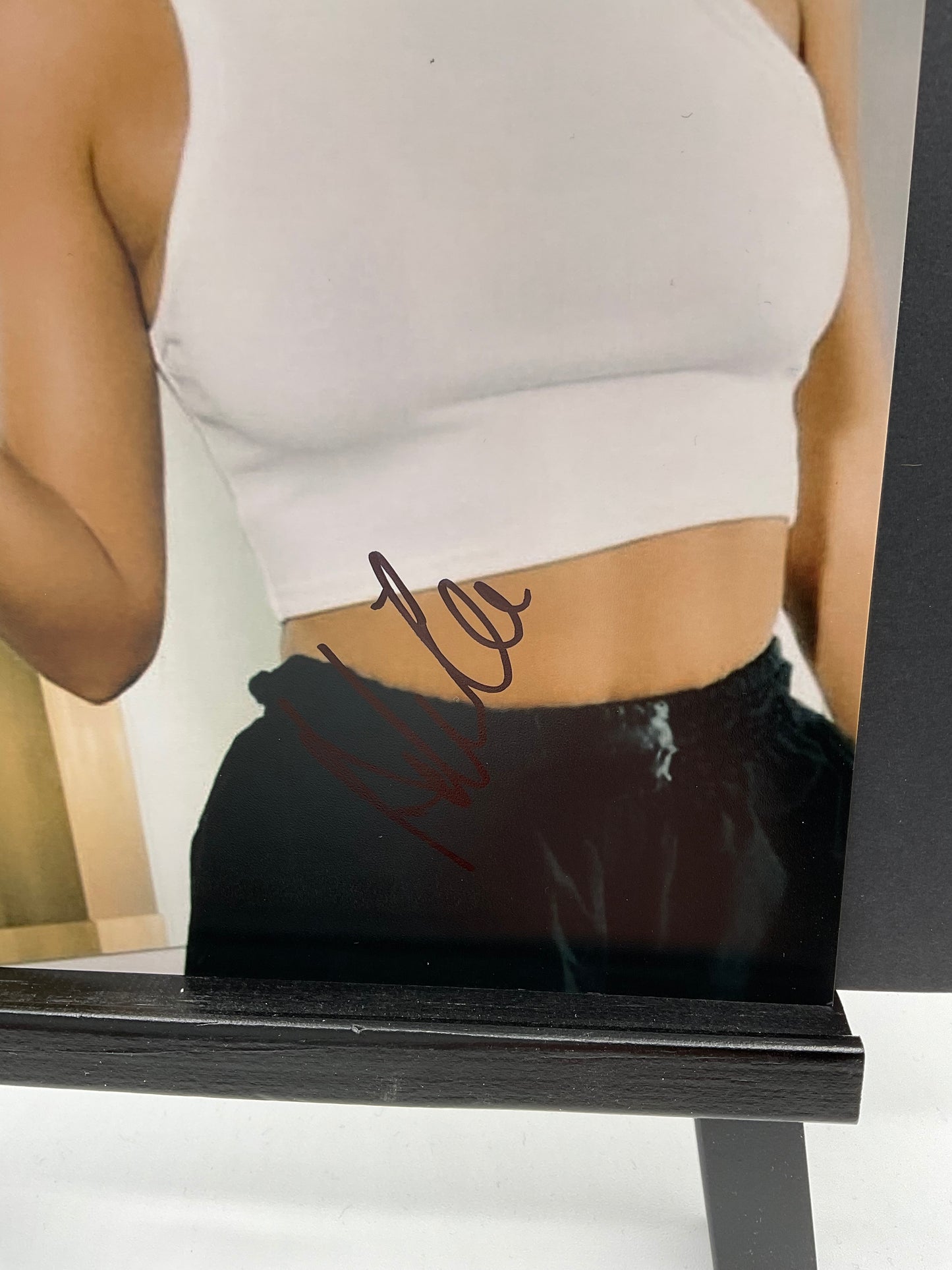 Adele Exarchopoulos Smoking Sexy signed 8x10 ACOA