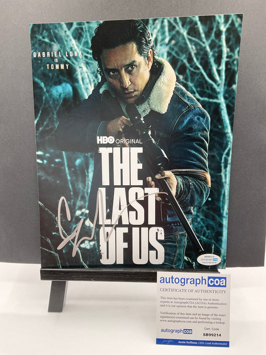 Gabriel Luna The Last of Us signed 8x10 ACOA