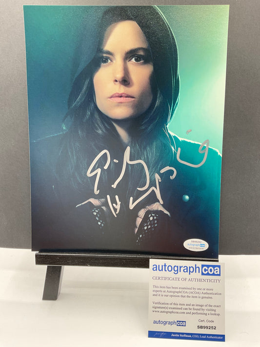 Emily Hampshire 12 Monkeys signed 8x10 ACOA