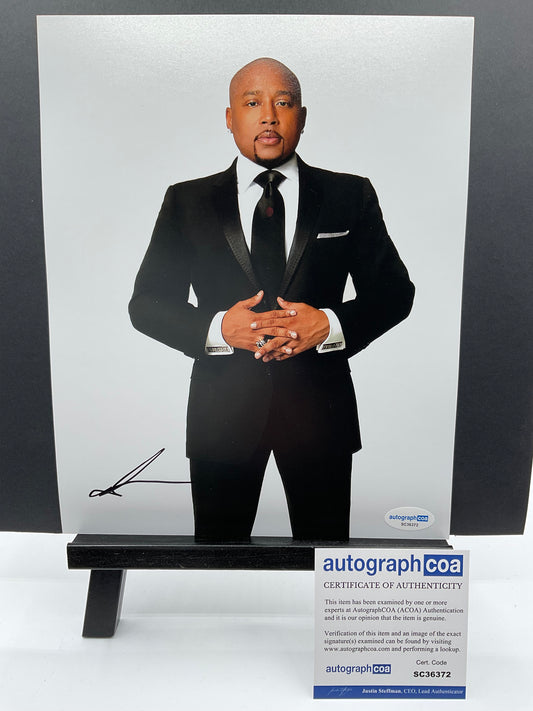 Daymond John Shark Tank signed 8x10 photo ACOA