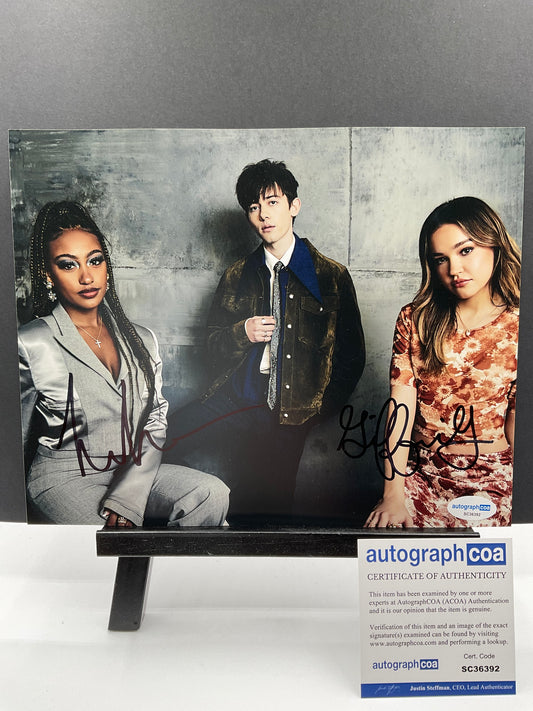 Griffin Gluck and Lexi Underwood Cruel Summer dual signed photo 8x10 ACOA