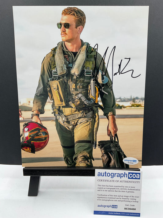 Miles Teller Top Gun Maverick signed photo 8x10 ACOA