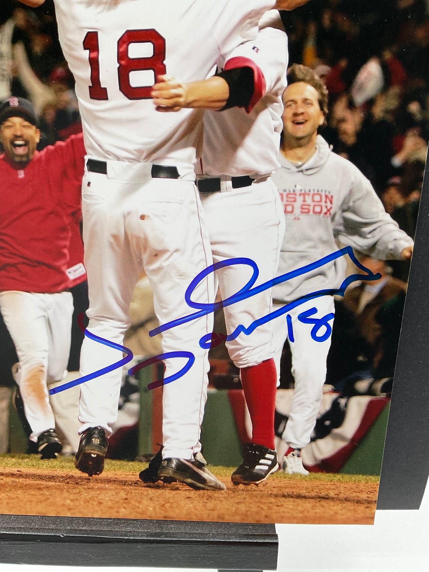 Johnny Damon signed Boston Red Sox photo 8x10 JSA