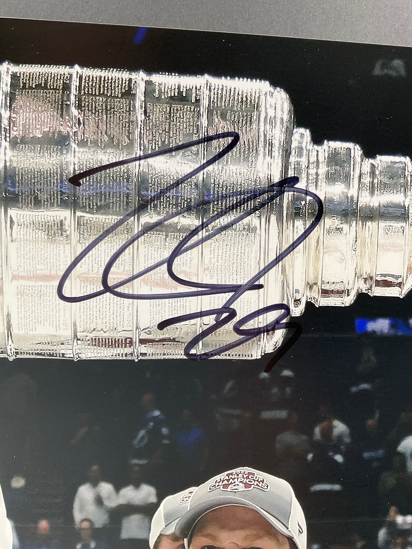 Nathan MacKinnon signed photo Colorado Avalanche 8x10 Beckett Stanley Cup