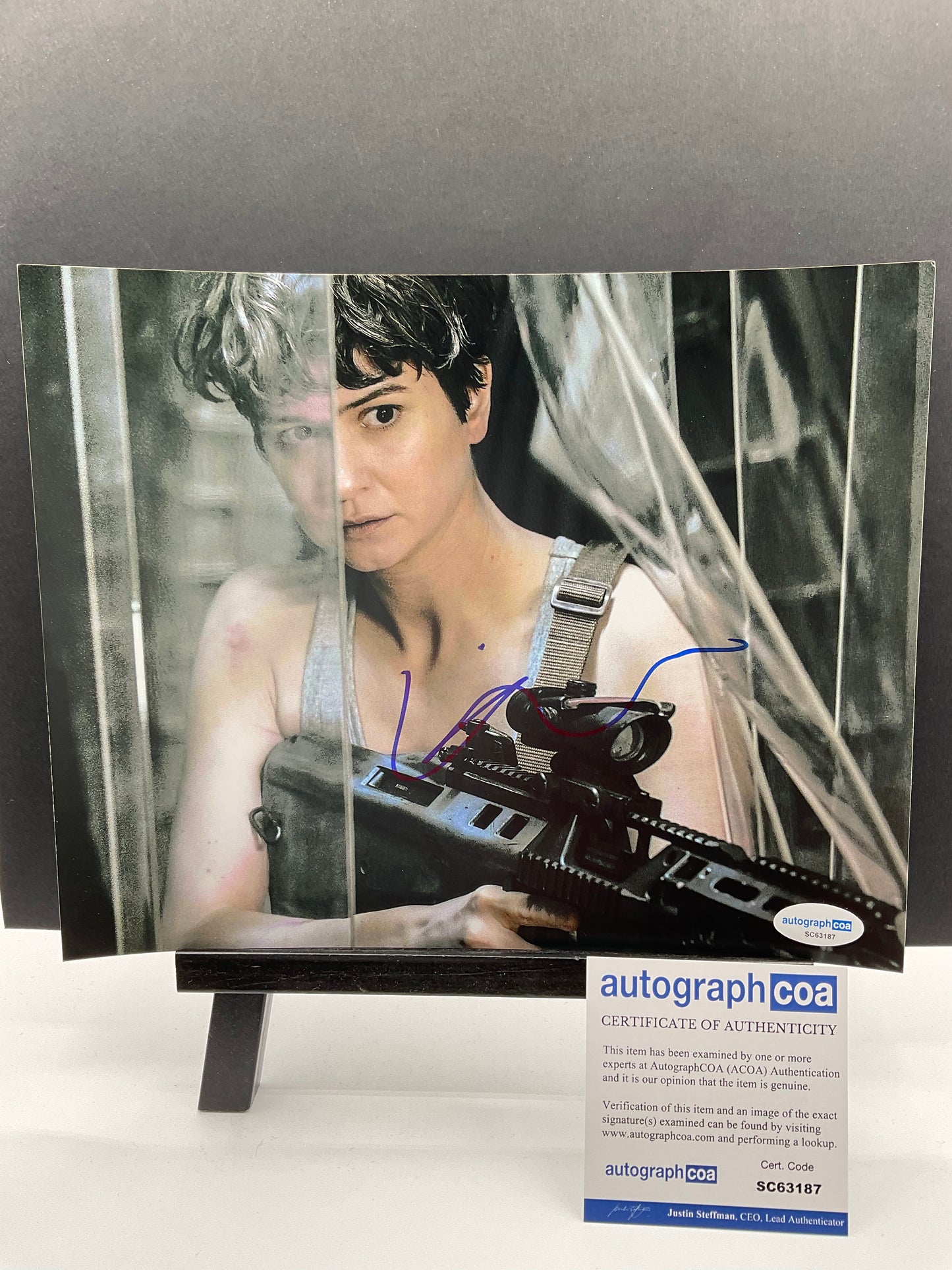 Katherine Waterston Alien Covenant signed photo 8x10 ACOA