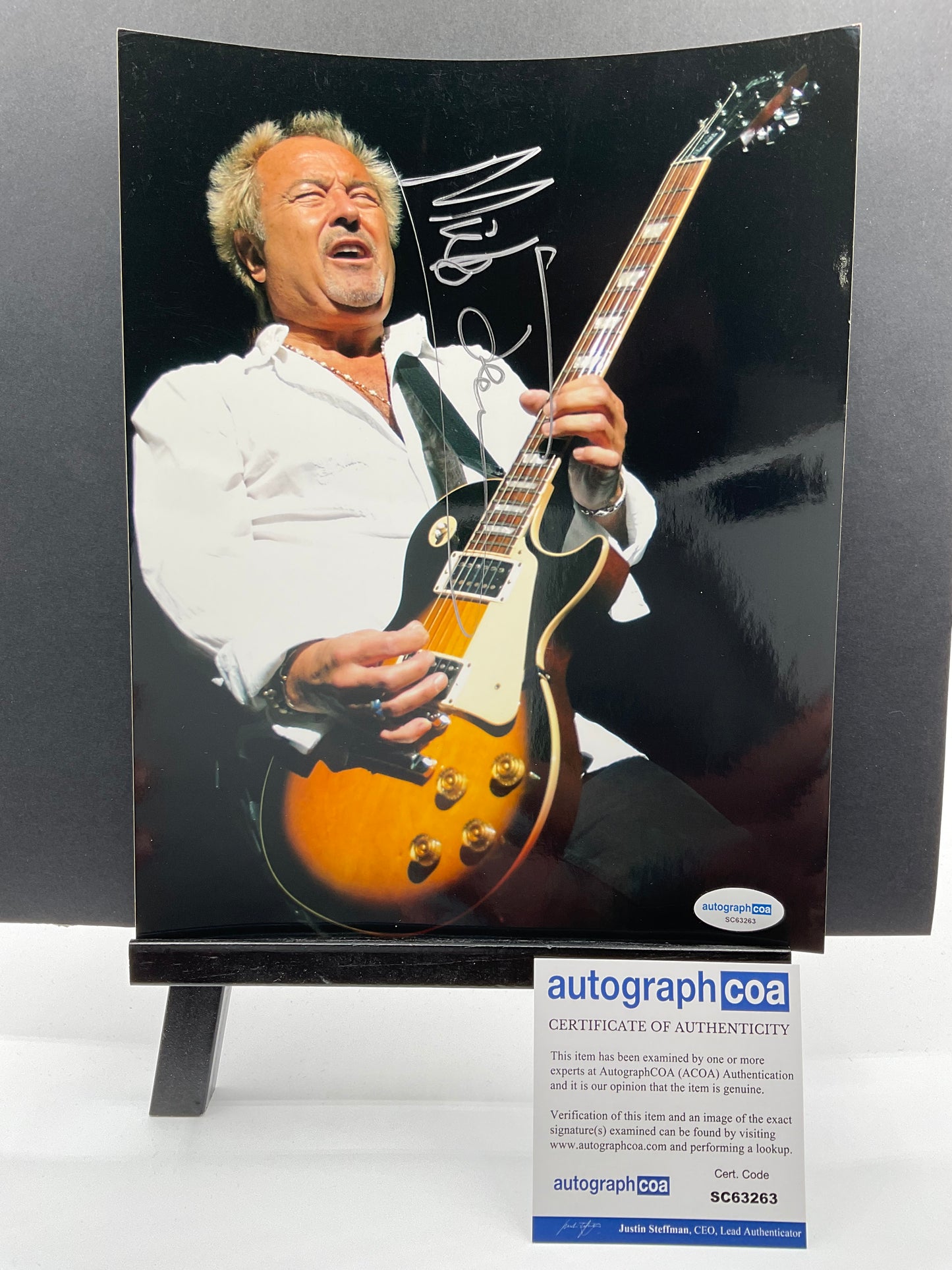 Mick Jones Foreigner signed 8x10 ACOA Music