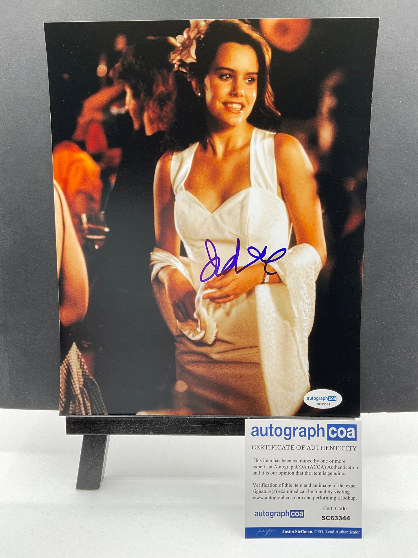 Ione Skye Say Anything signed photo 8x10 ACOA