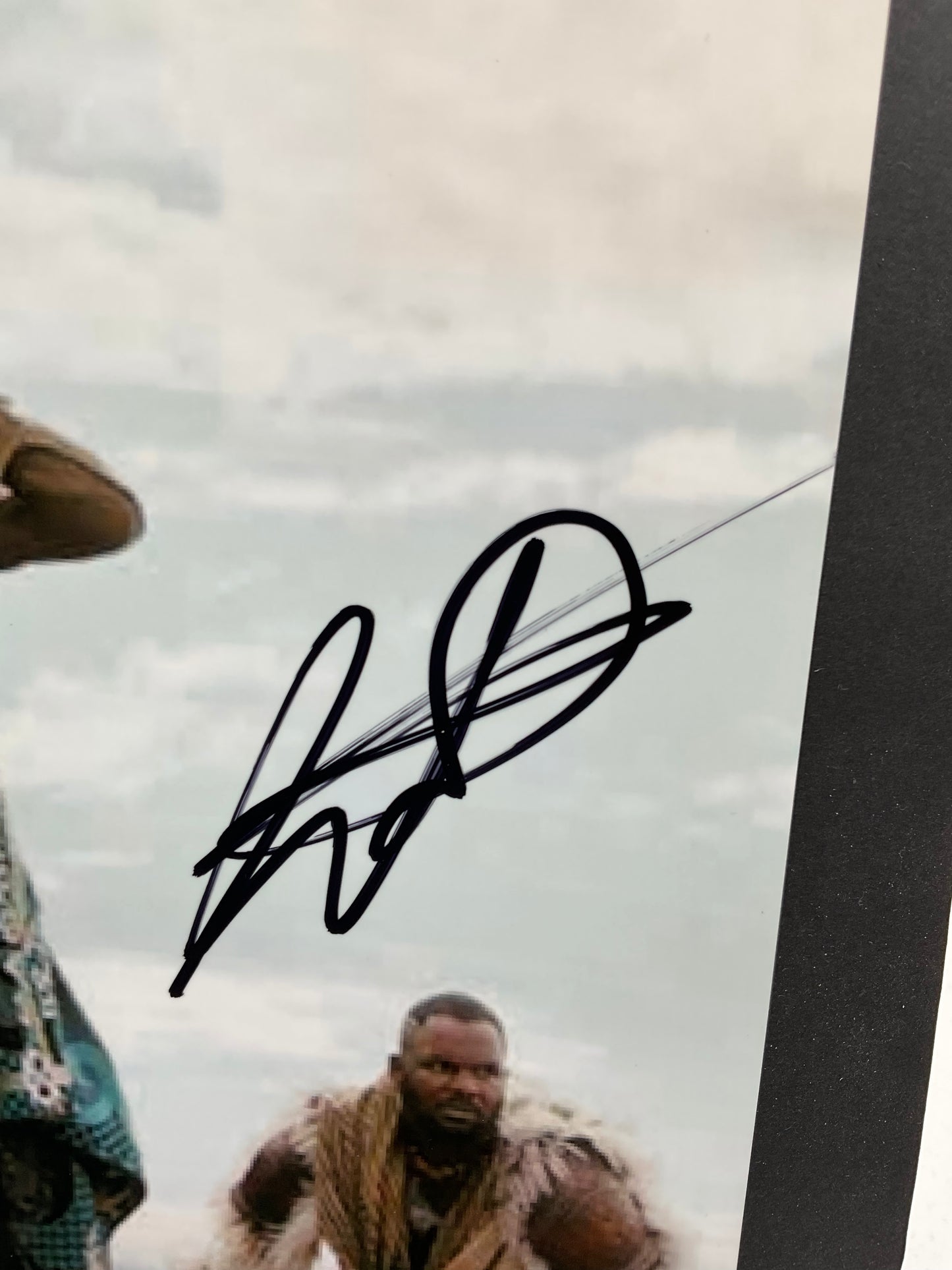 Winston Duke Black Panther signed photo 8x10 ACOA