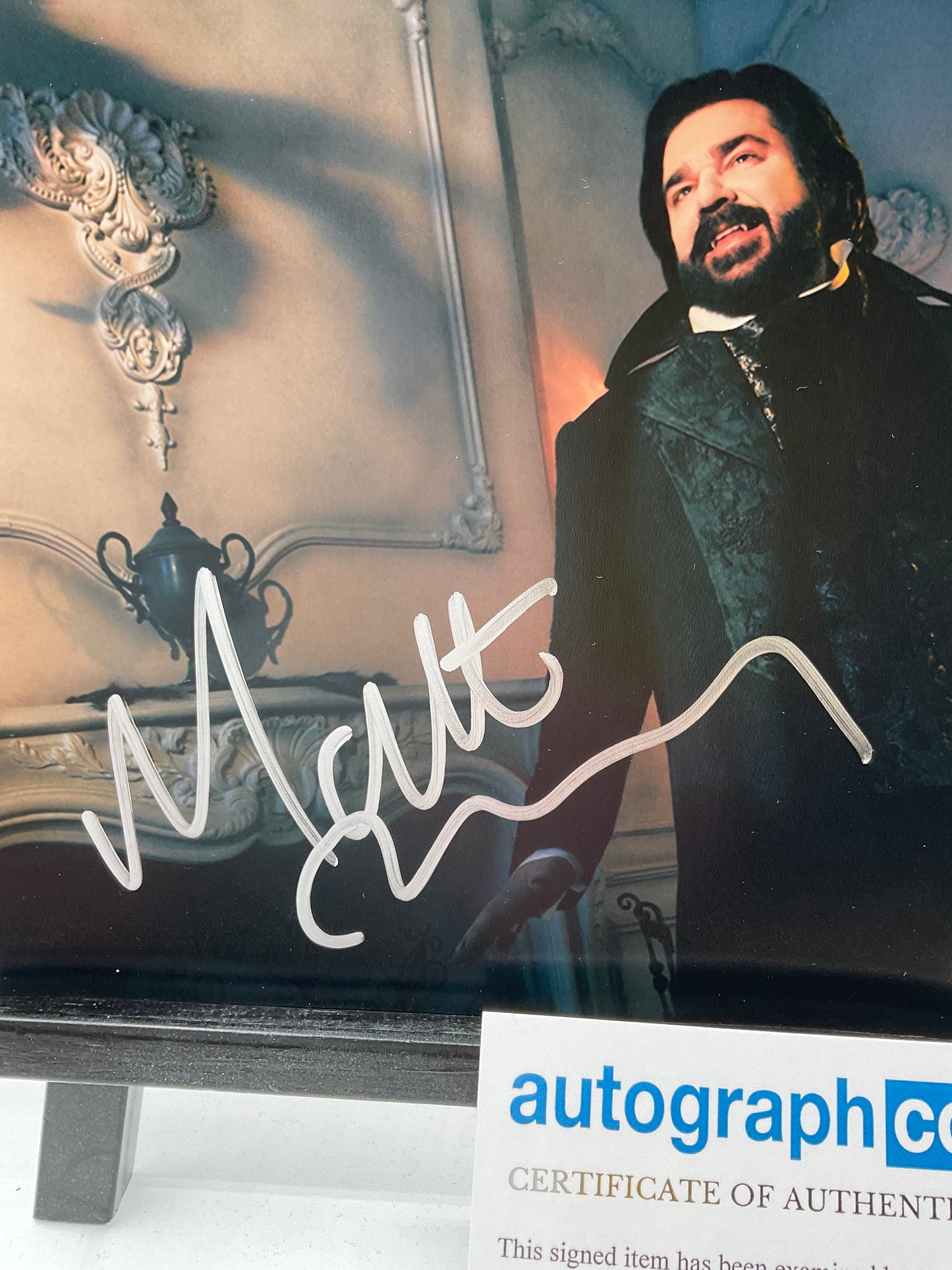 Matthew Matt Berry What We Do In the Shadows signed photo 8x10 ACOA