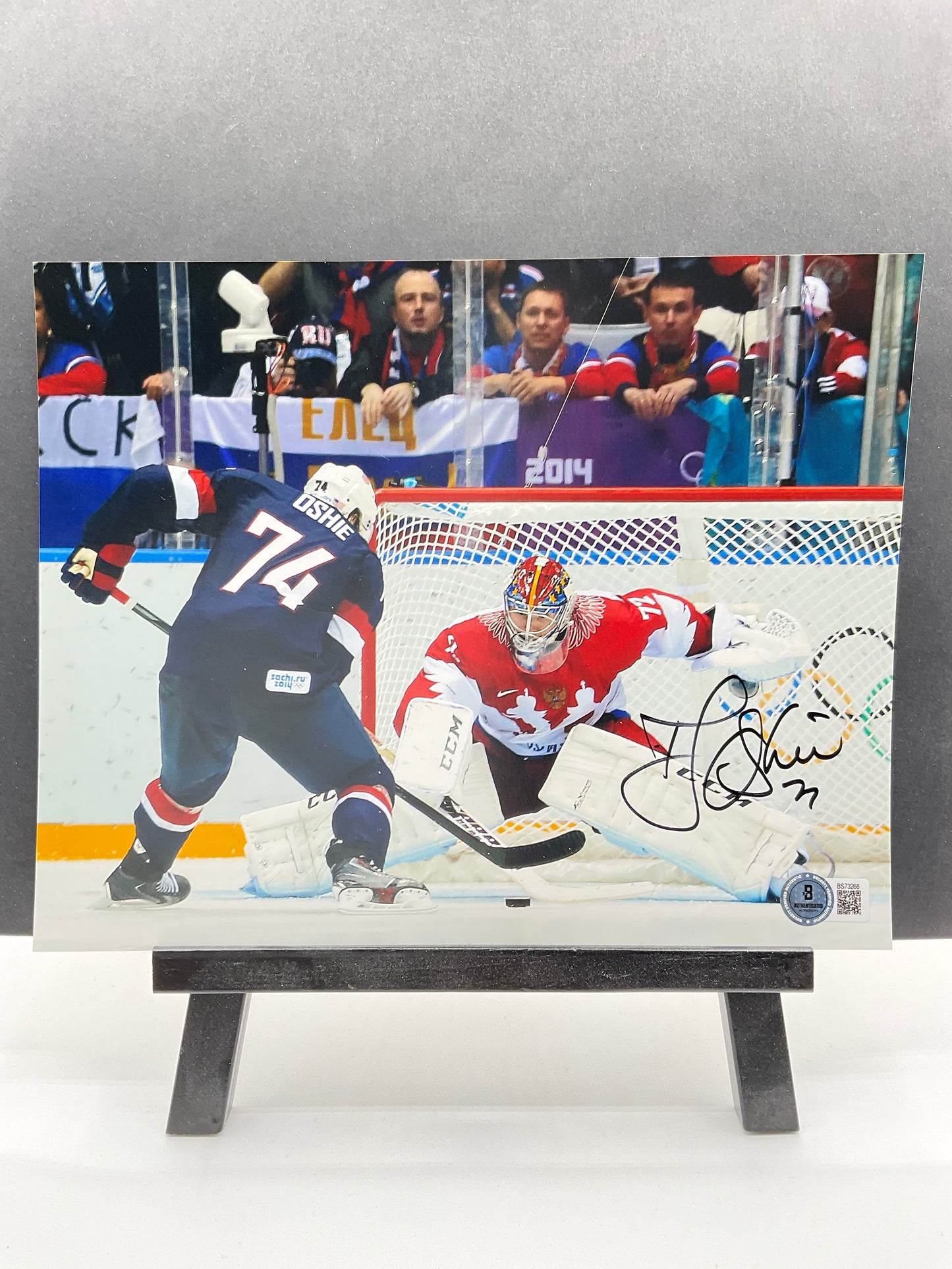 T.J. Oshie Team USA signed photo 8x10 Beckett NHL Olympics