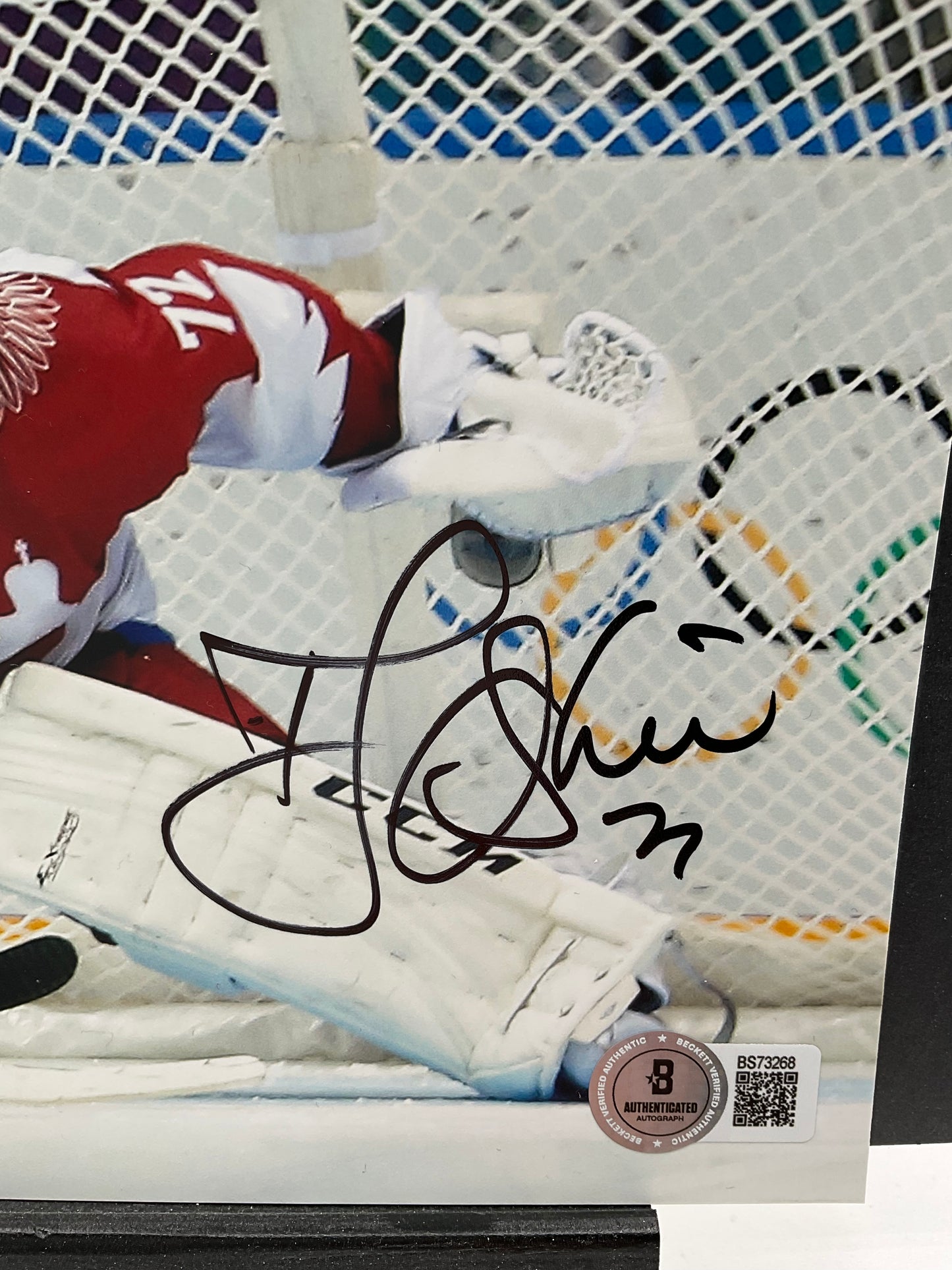 T.J. Oshie Team USA signed photo 8x10 Beckett NHL Olympics