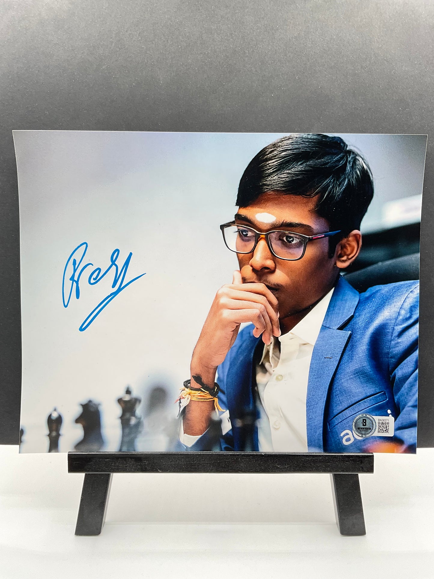 Rameshbabu Praggnanandhaa Chess signed Photo Beckett Grandmaster