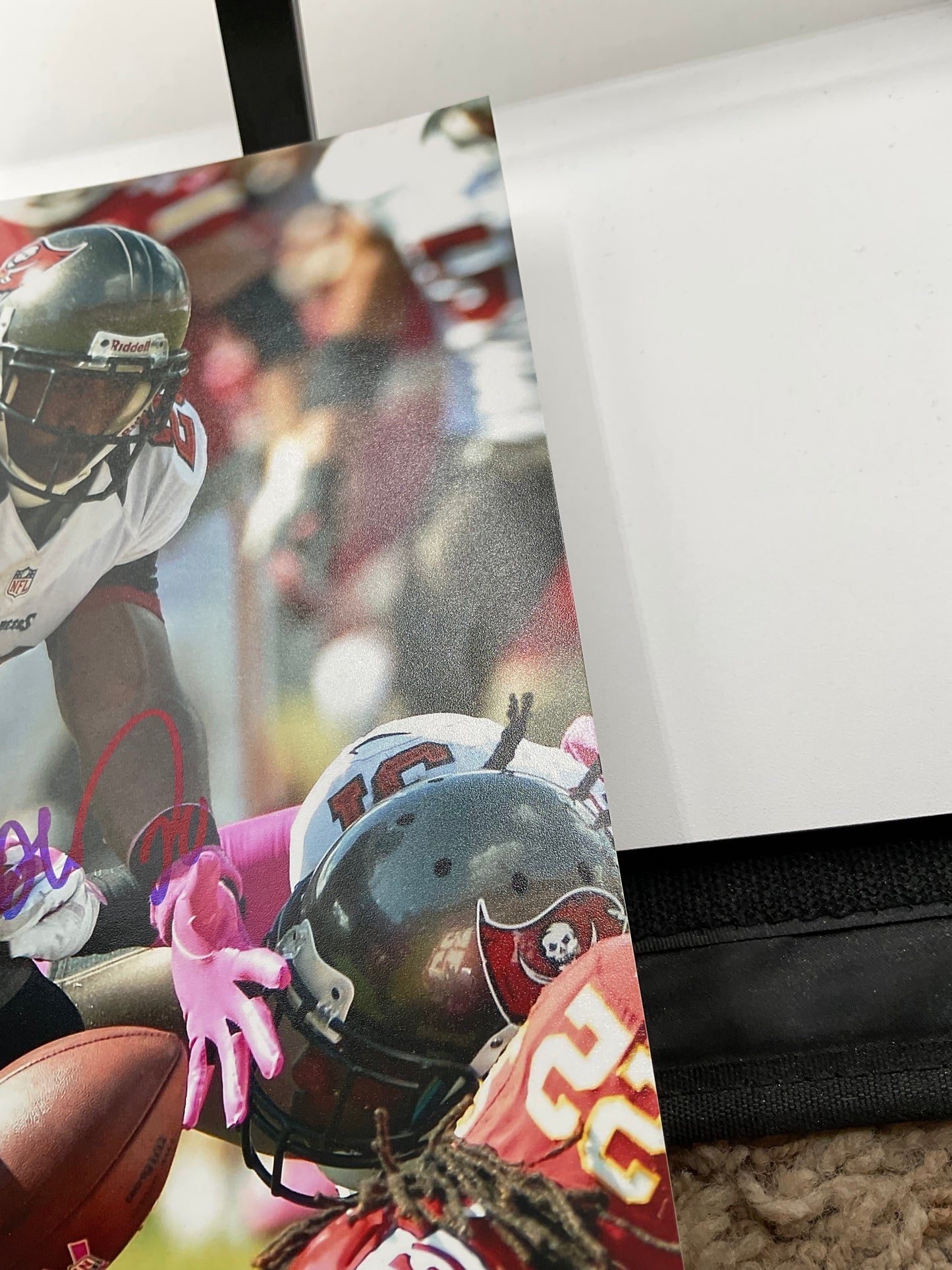 Ronde Barber Buccaneers signed photo 8x10 Beckett NFL