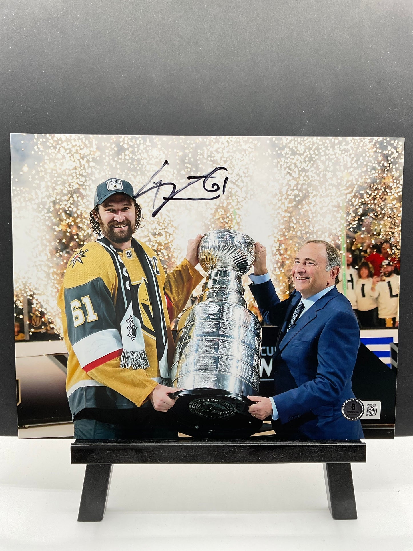 Mark Stone VGK signed photo Stanley Cup 8x10 Beckett