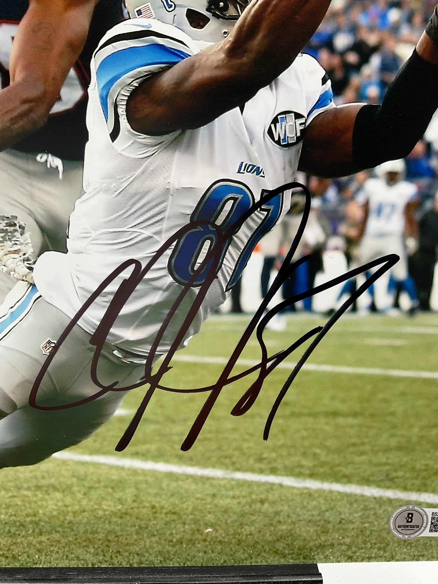 Calvin Johnson Lions signed photo 11x14 Beckett NFL