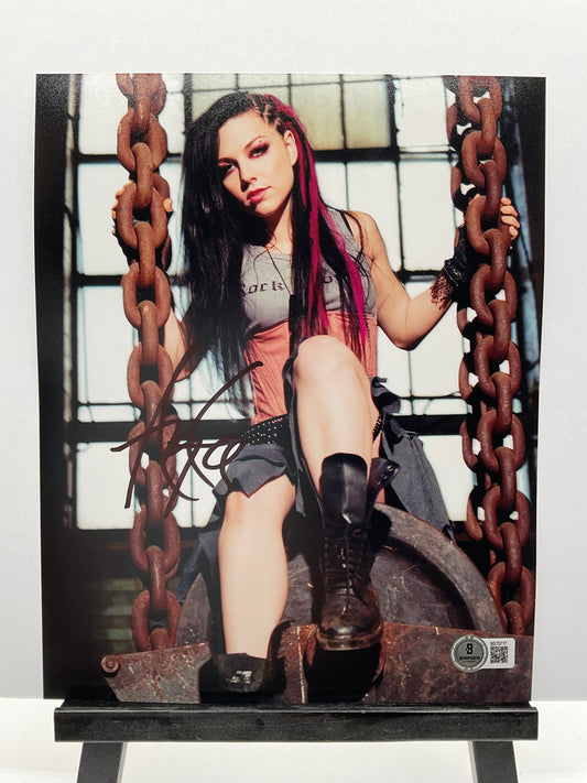 Amy Lee Evanescence signed photo 8x10 Beckett Music