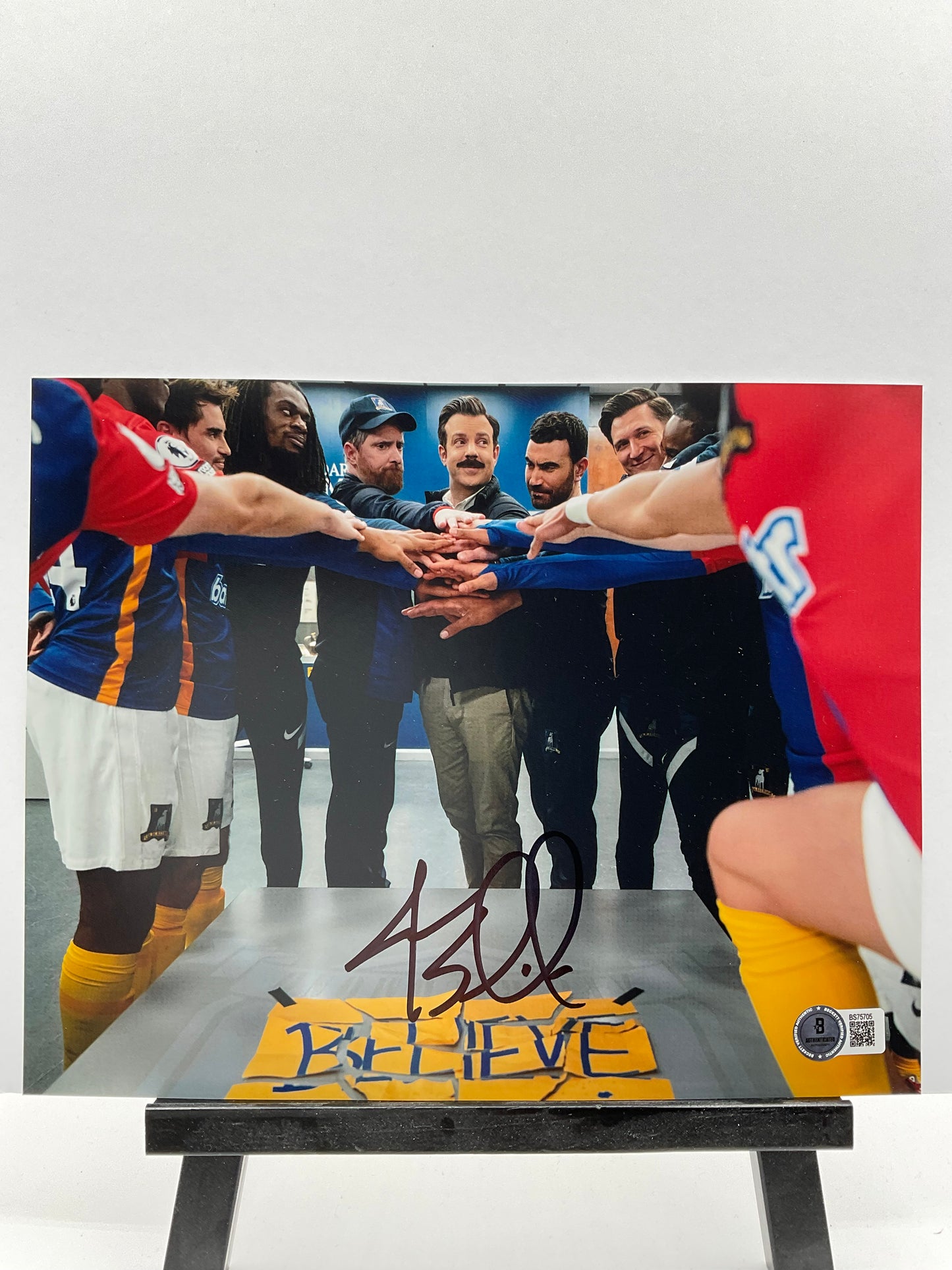 Jason Sudeikis Ted Lasso signed photo 8x10 Beckett Believe