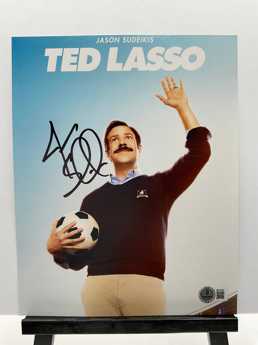 Jason Sudeikis Ted Lasso signed photo 8x10 Beckett Soccer