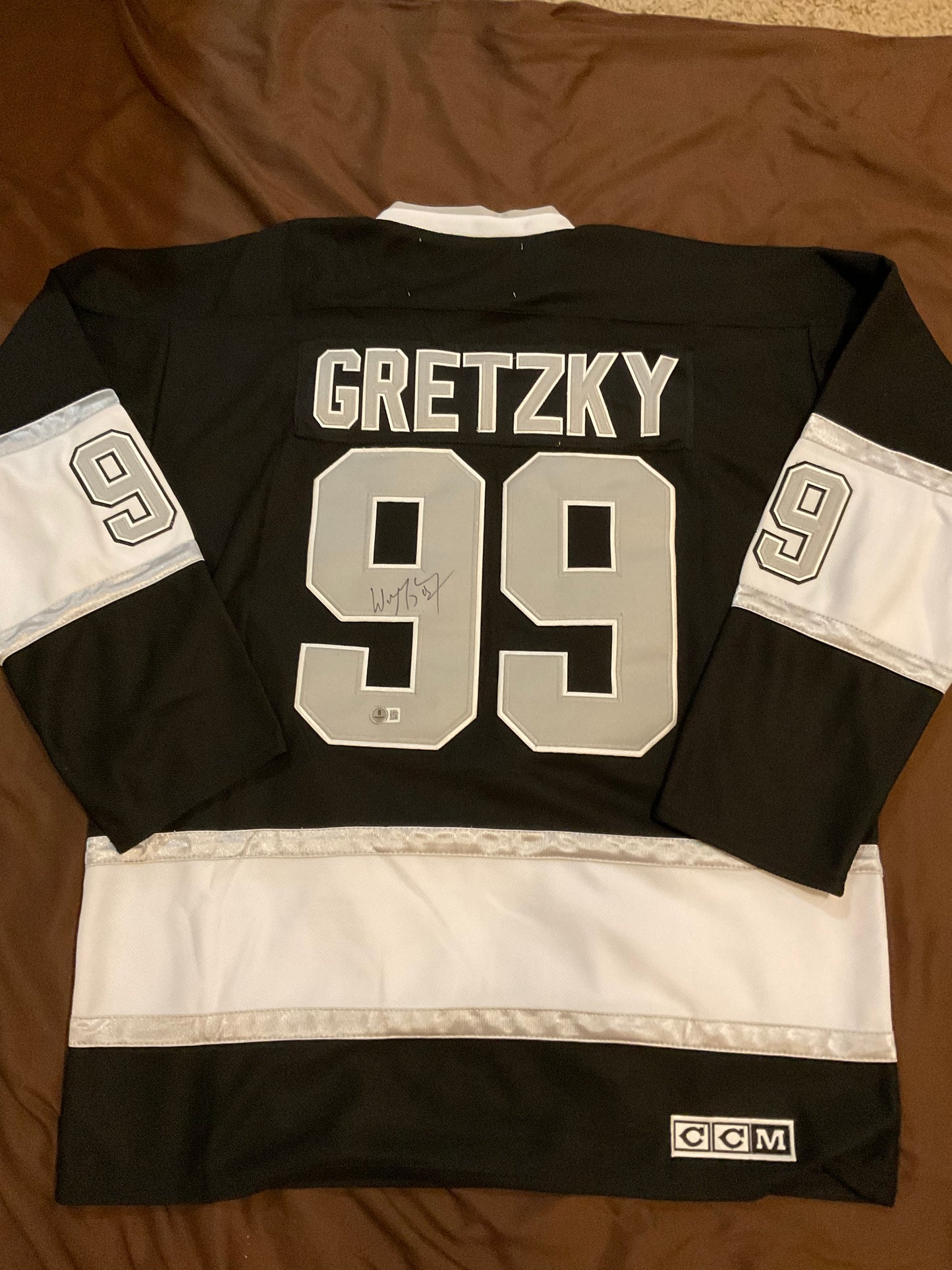 Wayne Gretzky Kings signed Jersey Beckett NHL The Great One