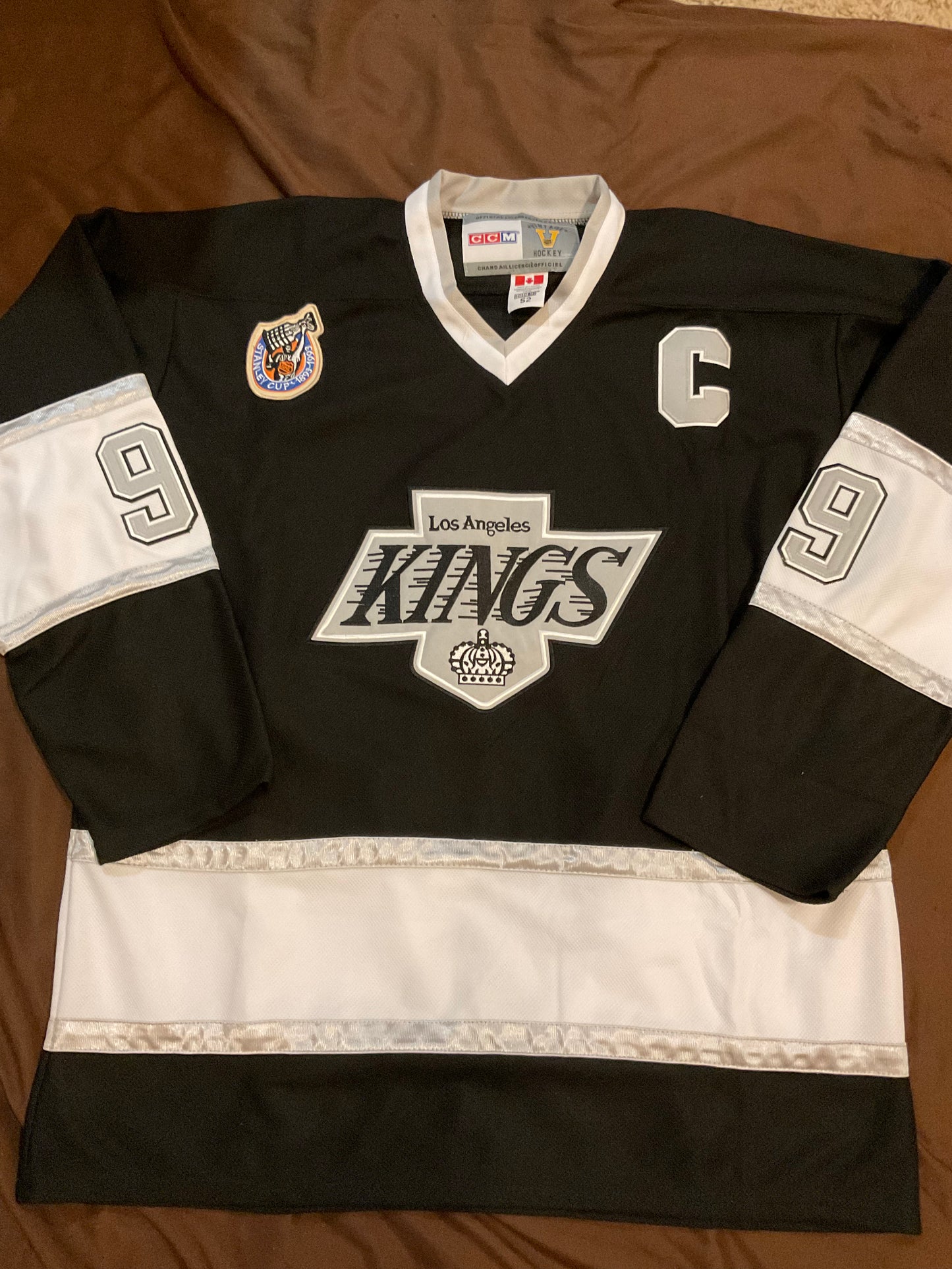 Wayne Gretzky Kings signed Jersey Beckett NHL The Great One