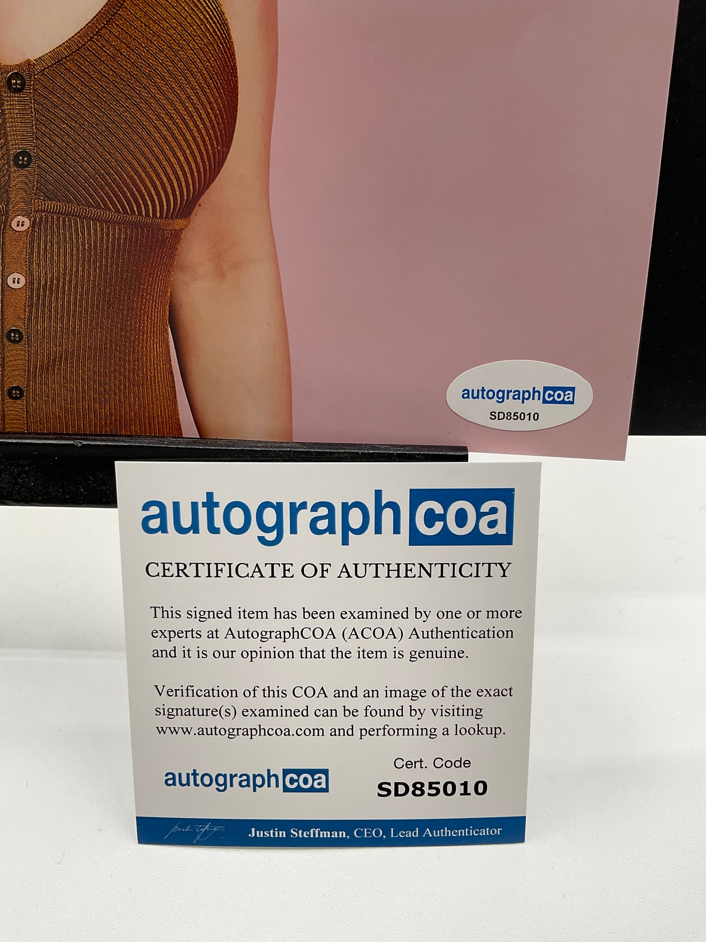 Olivia Dudley The Magicians signed photo 8x10 ACOA Sexy