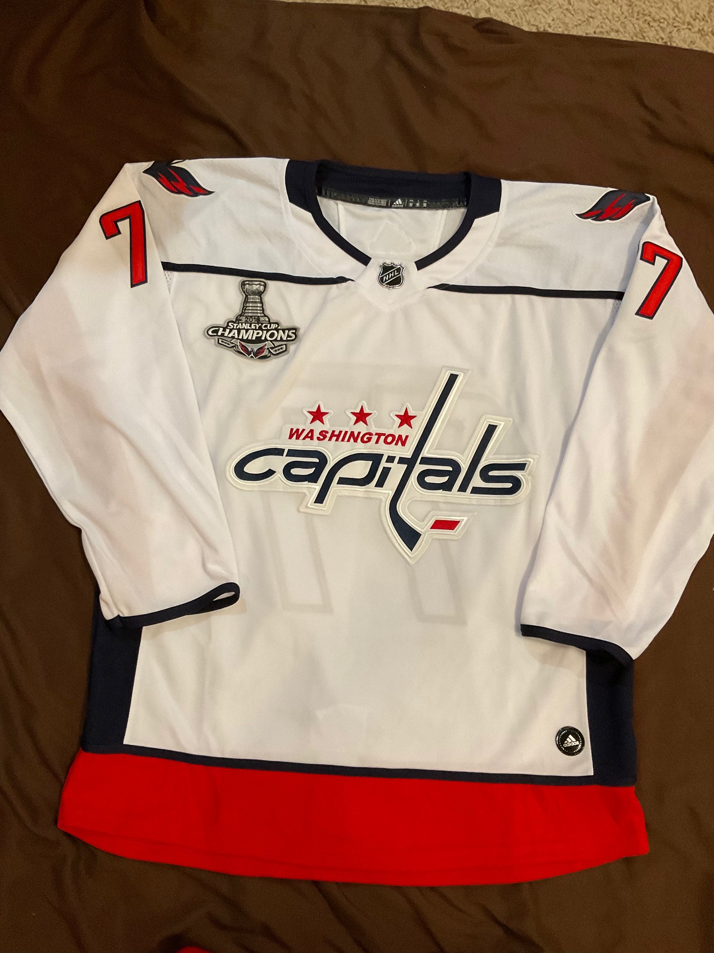 T.J. Oshie Washington Capitals signed jersey Beckett NHL